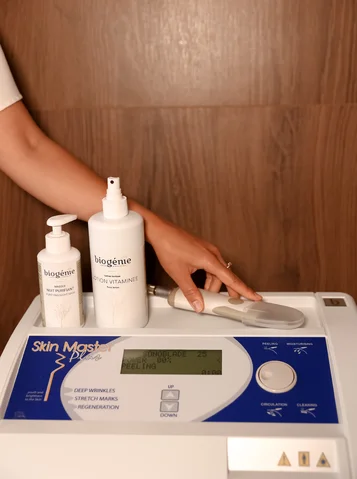 SKIN MASTER PLUS